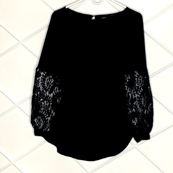 Apt. 9 Tops - 𝅺APT.9 Blouse, Size S, Black.